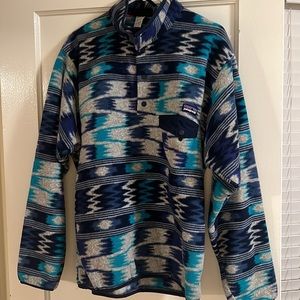 Like new Patagonia synchilla pullover size Medium